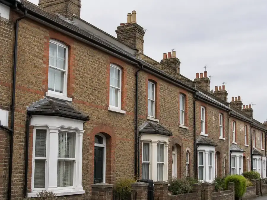 Gutter line along a row of brick terraced houses in Crayford
